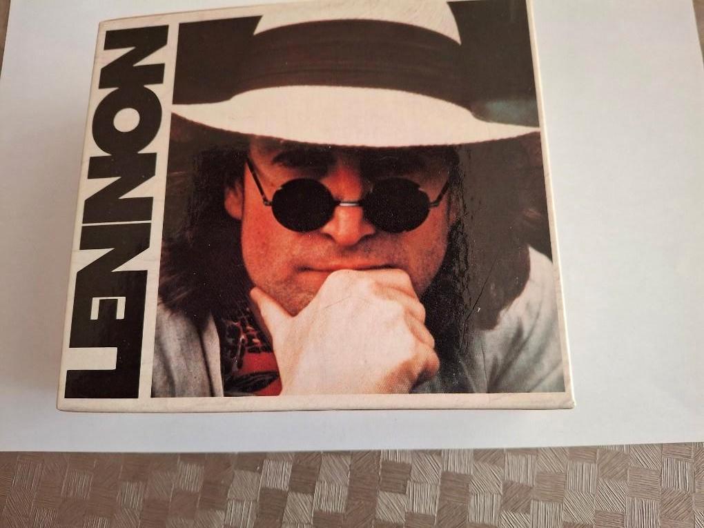 JOHN LENNON BOX, Ophalen of Verzenden, Zo goed als nieuw