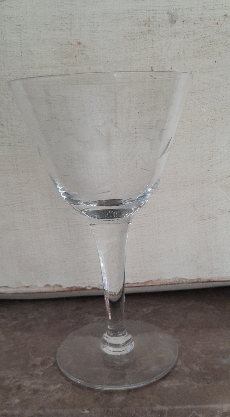 Prachtig geslepen wijnglas..., Antiek en Kunst, Ophalen