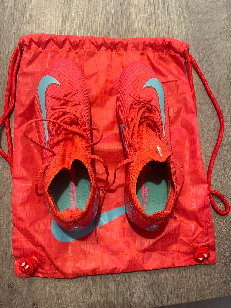 Nike mercurial vapor 16 Elite fg rood.  Maat:43, Overige kleuren, Sportschoenen, Ophalen of Verzenden, Zo goed als nieuw