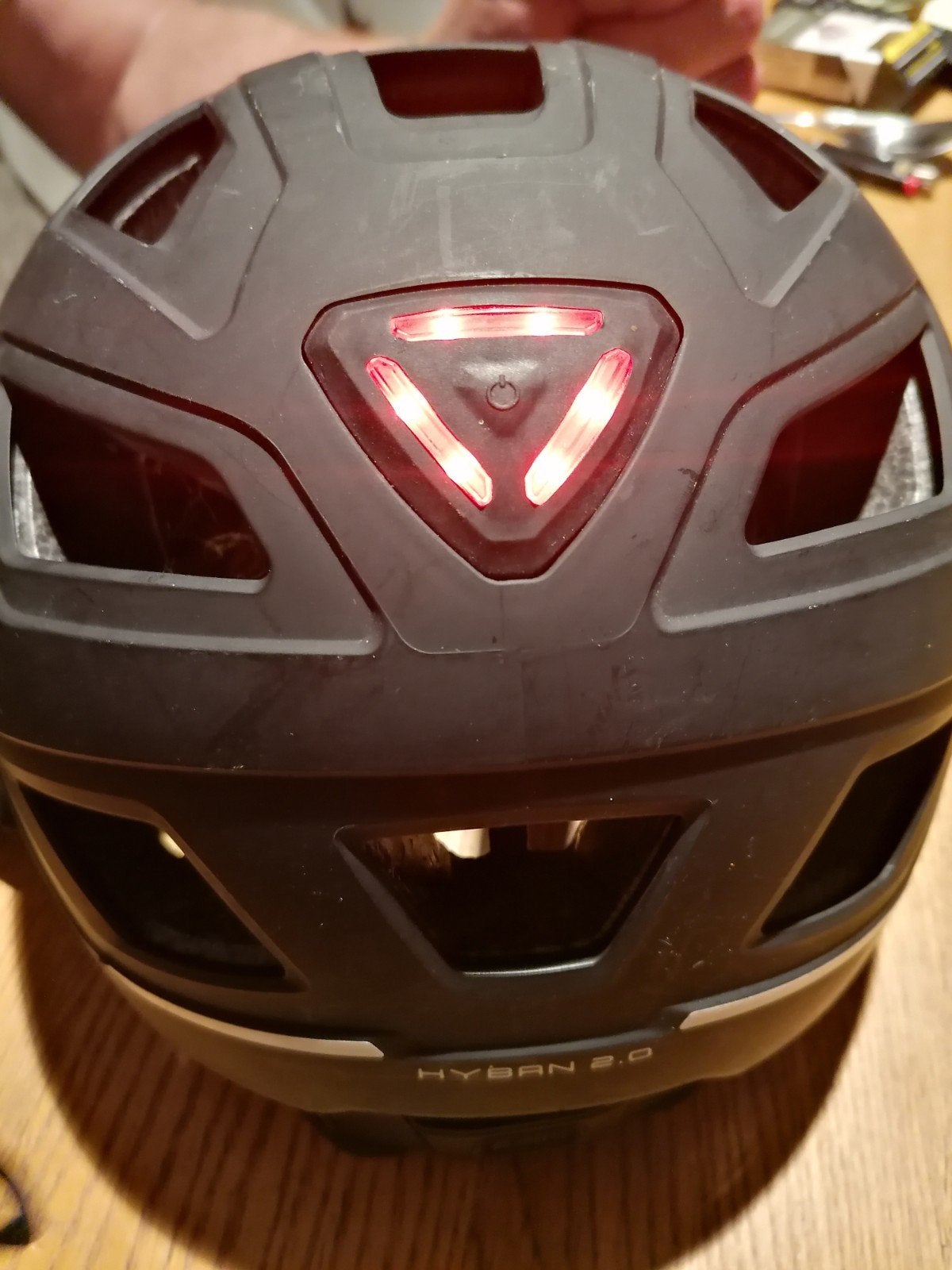 Hyban 2.0 fiets- of scooterhelm, Fietsen en Brommers, Ophalen of Verzenden, Nieuw, Abus