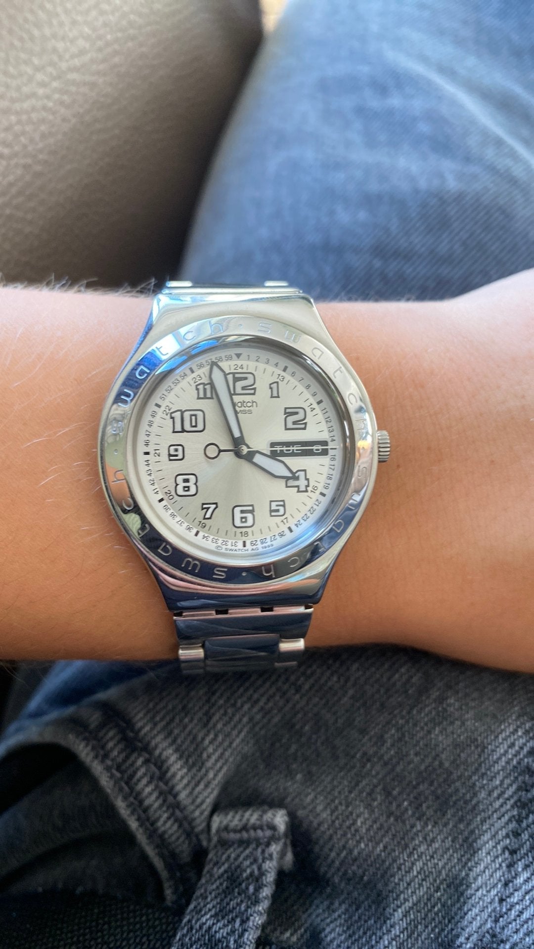 Swatch Irony Big "Cool Days" (modelnummer YGS716GX), Ophalen, Zo goed als nieuw, Polshorloge, Swatch