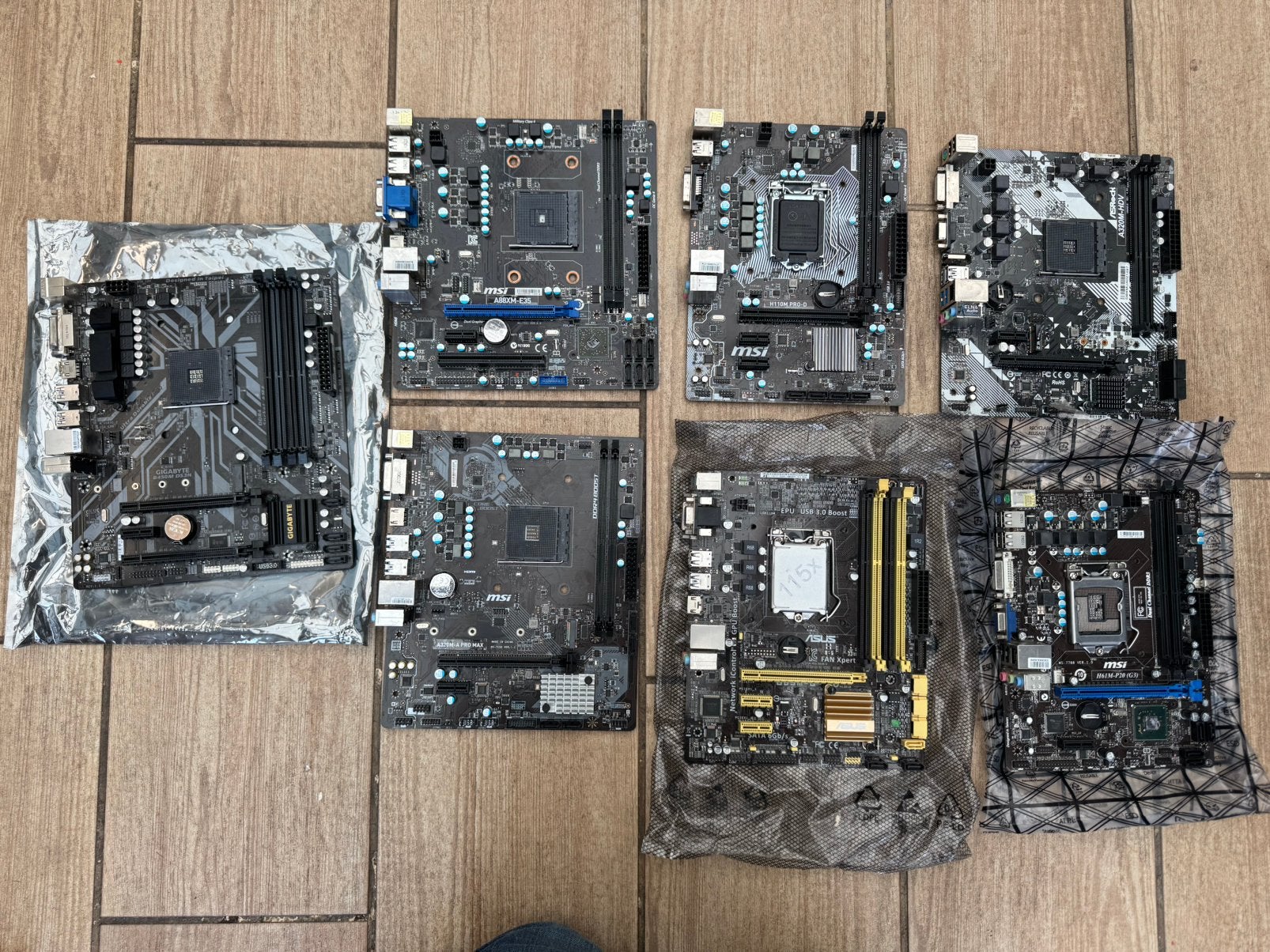 Lot de carte mere amd intel ddr4 ddr3 ryzen, Informatique & Logiciels, Enlèvement ou Envoi, AMD, DDR3