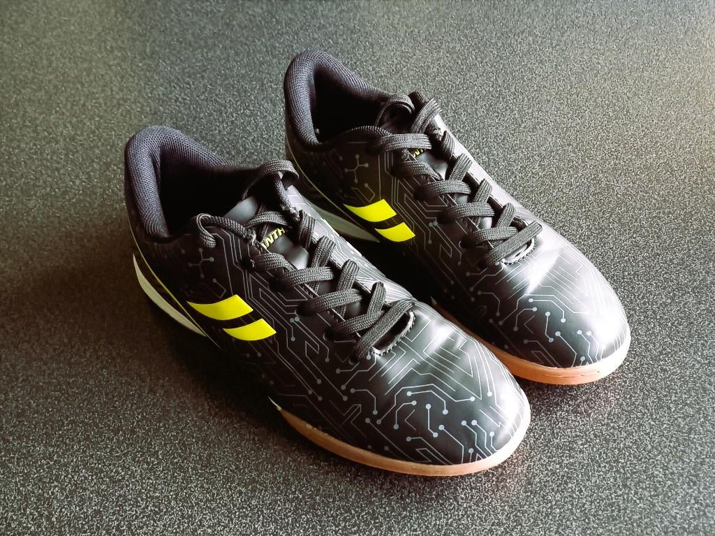 Zaalvoetbalschoenen – maat 36, Nieuw, Ophalen of Verzenden, Panther, Jongen of Meisje