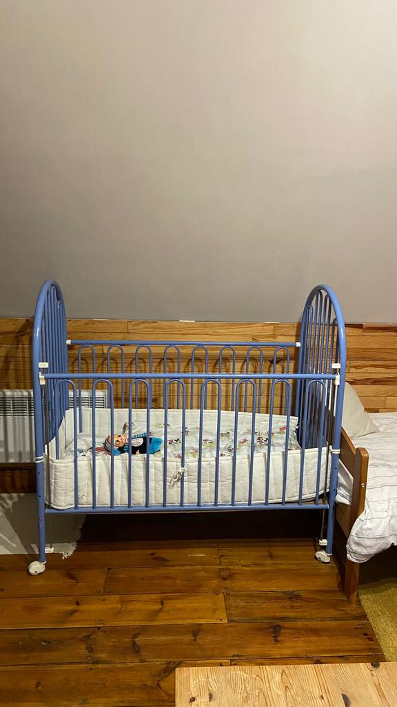 Retro Baby/kinderbedje in Dujardin blauw, Kinderen en Baby's, Ophalen, Zo goed als nieuw