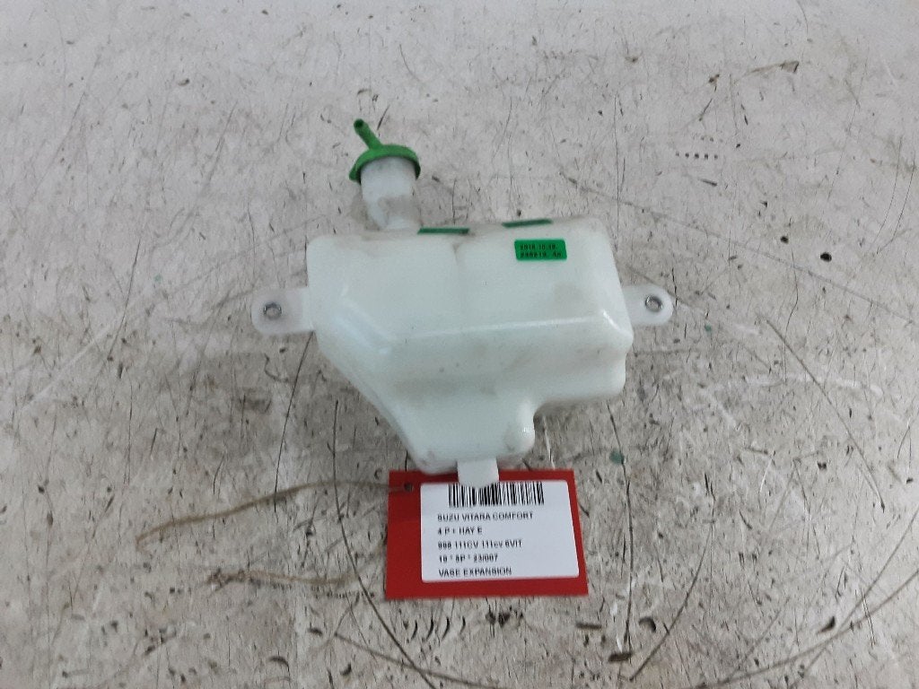 VASE D'EXPANSION Suzuki Vitara (LY / MY) (01-2015/-), Mevr. I. Hauben, Utilisé, Rue de l'Espoir 34 34
4030  GRIVEGNÉE, BE, Info@Collignon.be
