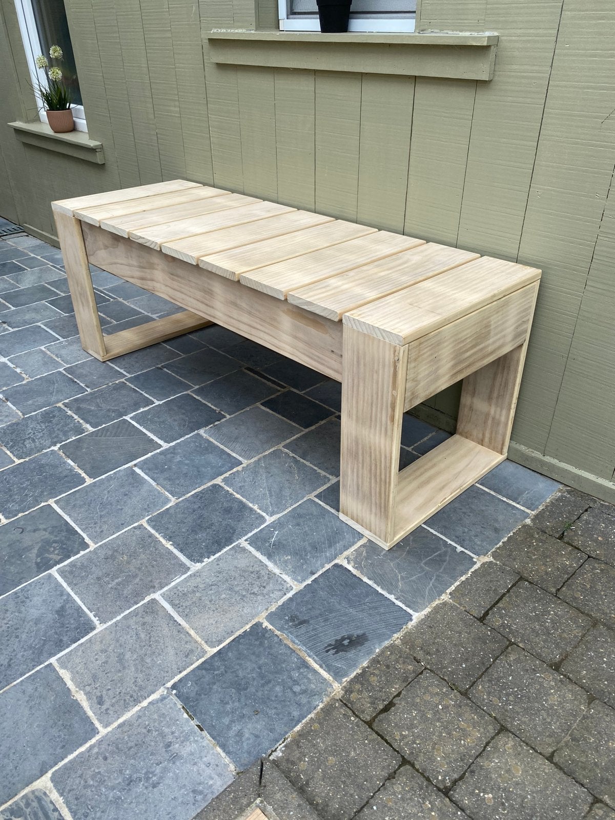 Tuinbank in tropisch hout, Tuin en Terras, Ophalen, Zo goed als nieuw