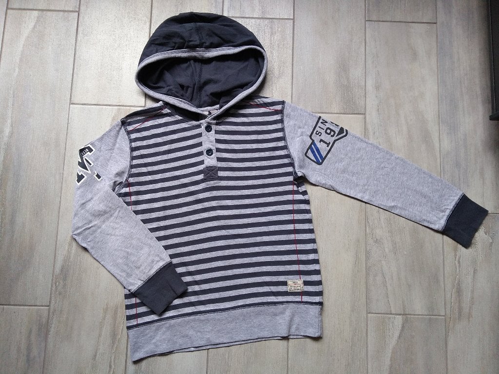 ★ M122/128 - Zomertrui met Kap Mexx, Kinderen en Baby's, Kinderkleding | Maat 122, Mexx, Trui of Vest, Ophalen of Verzenden, Zo goed als nieuw