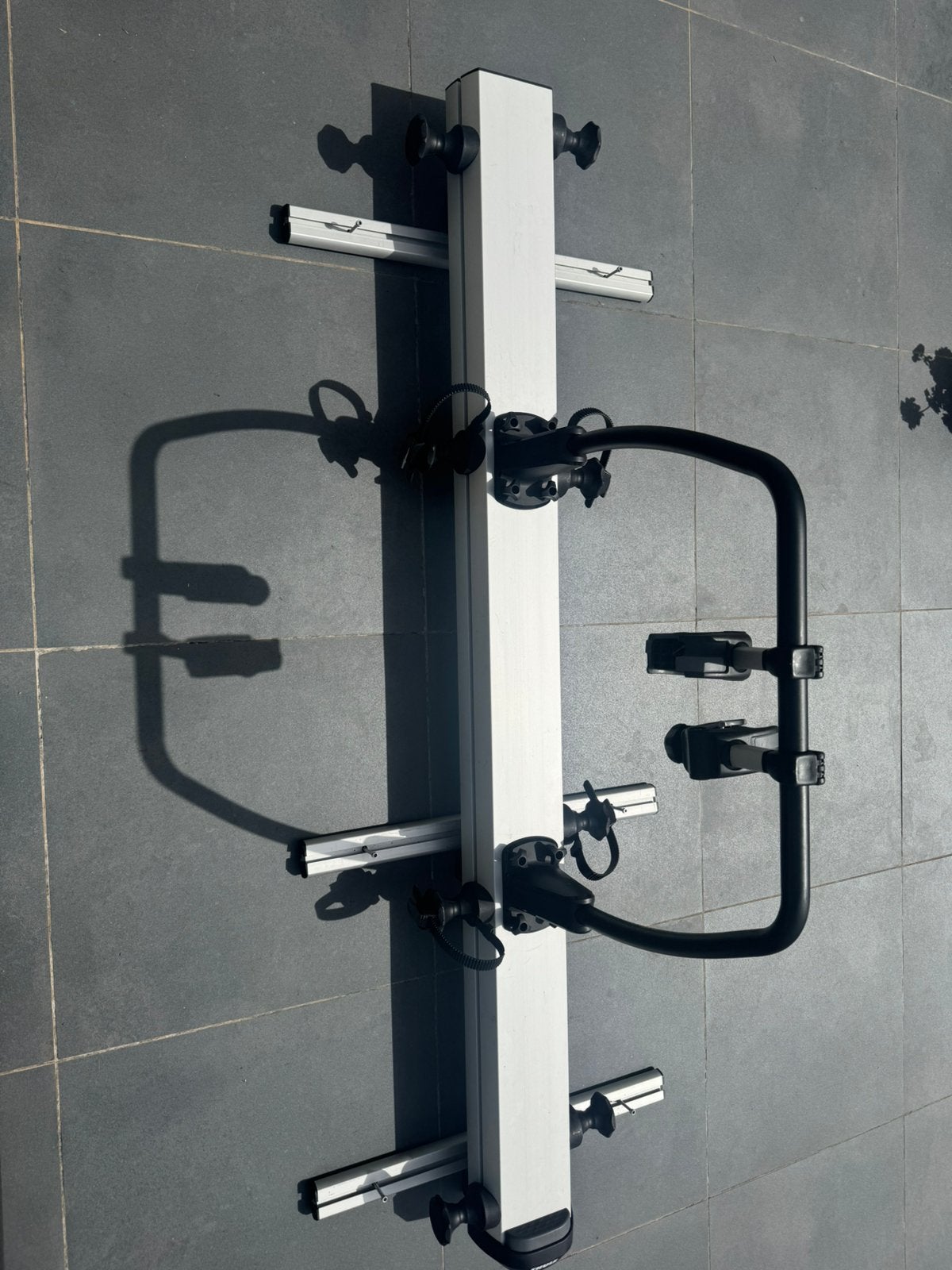 Porte velo Thule Slide 2 velos + rails, Autos : Divers, Porte-vélos, Enlèvement, 2 vélos, Comme neuf, Accessoire porte-vélos