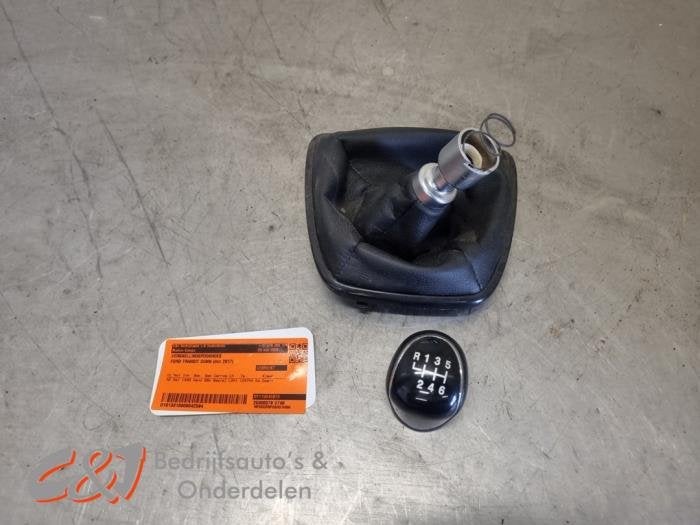 Enveloppe levier de vitesse d'un Ford Transit Connect, -, 3 mois de garantie, -, -