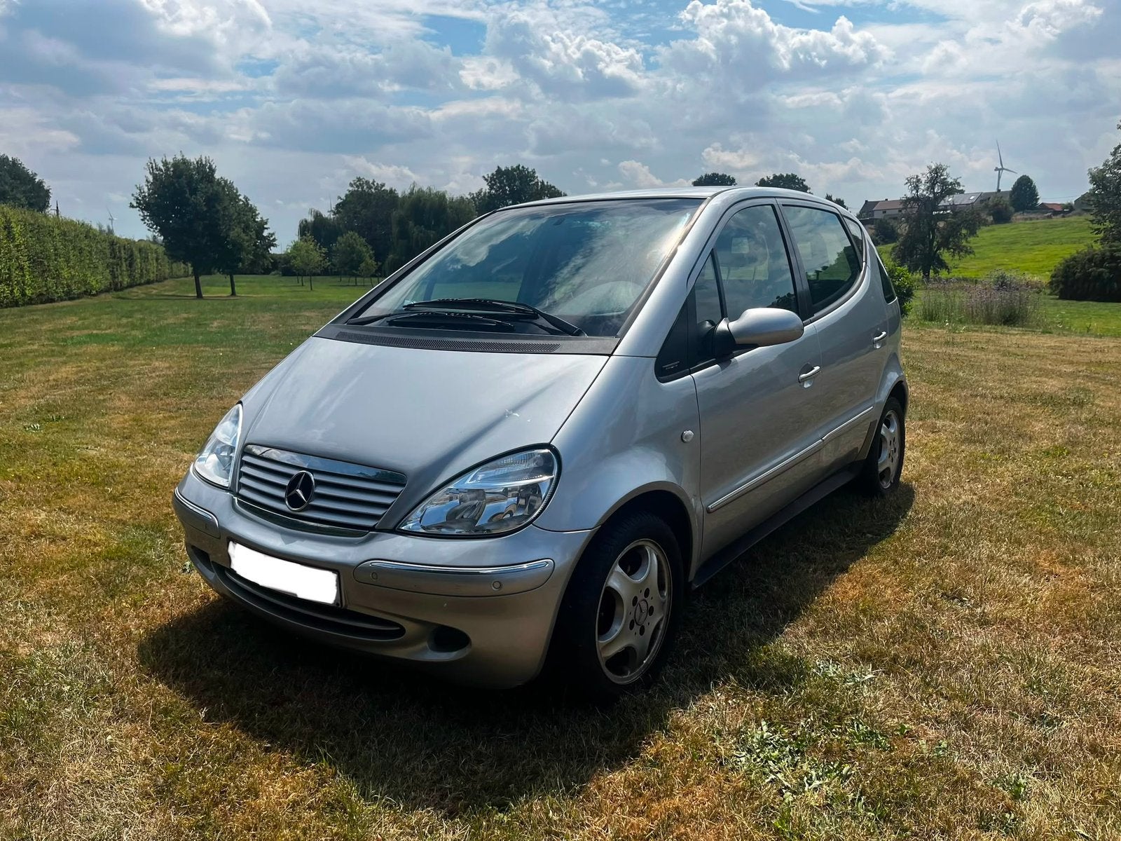 Mercedes 2001 peu de km très bonne état, Autos, Cuir, Achat, Boîte manuelle, 5 portes