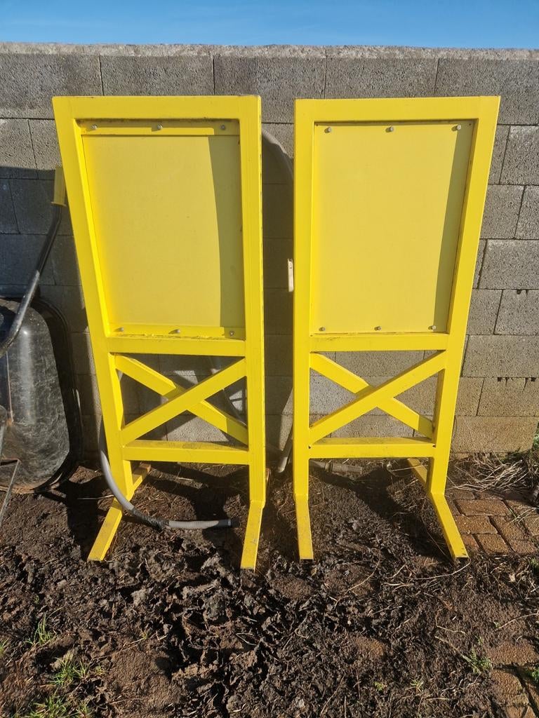 4 gele springstaanders, Dieren en Toebehoren, Ophalen