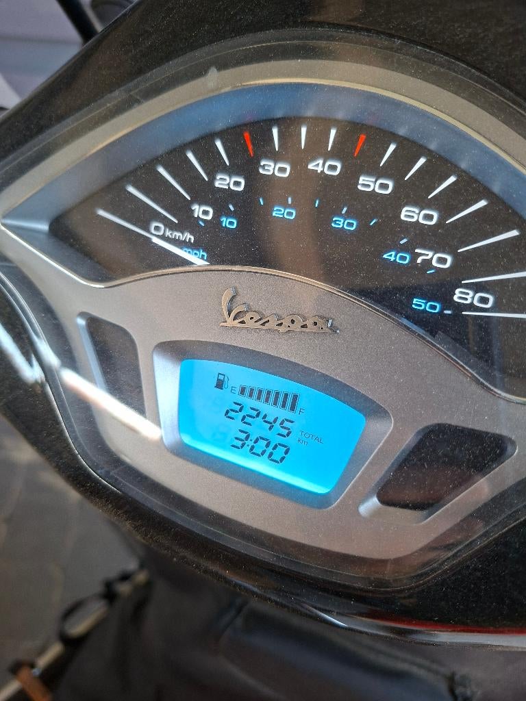 Scooter, Vélos & Vélomoteurs, Scooters | Vespa, Autres modèles, Comme neuf, Classe B (45 km/h), Enlèvement