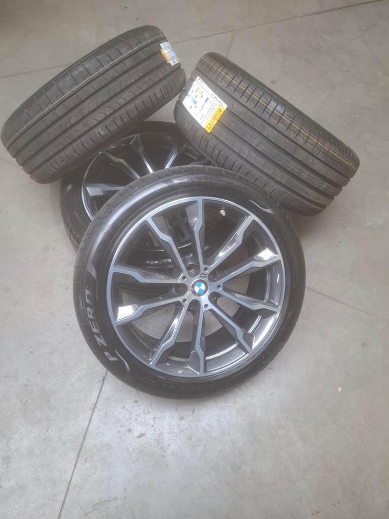 Bmw x3 20 inch velgen, Auto-onderdelen, Ophalen, 20 inch, Band(en)
