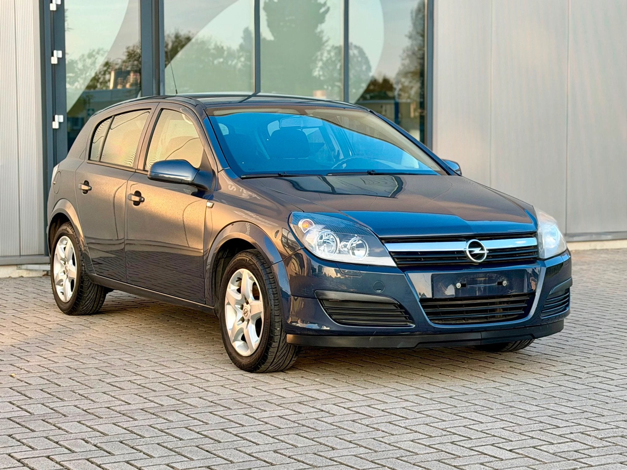 OPEL ASTRA / 1.6 BENZINE / AUTOMAAT / 58000KM / LEZ OK, Auto's, Opel, Automaat, Gebruikt, 4 cilinders, Bedrijf
