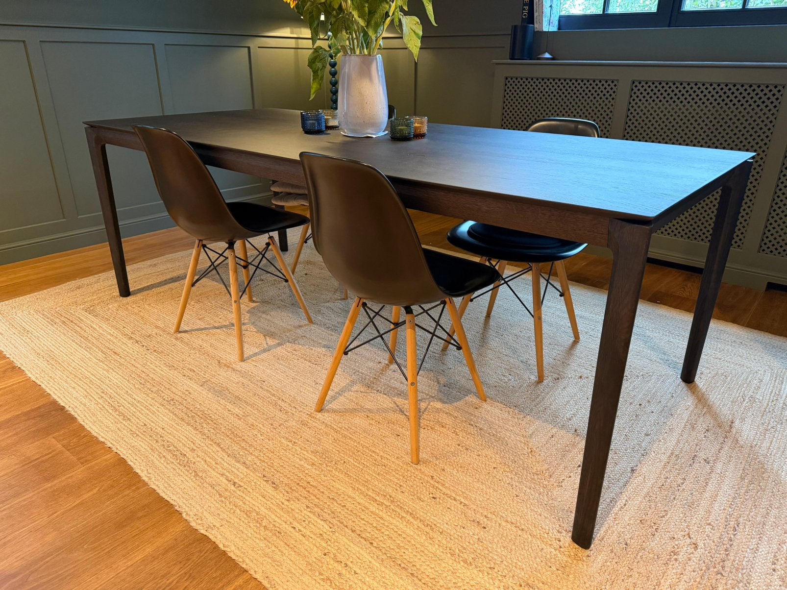 4 chaises de salle à manger Eames DSW noires | Ensemble de 4, Maison & Meubles, Enlèvement, Comme neuf, Noir