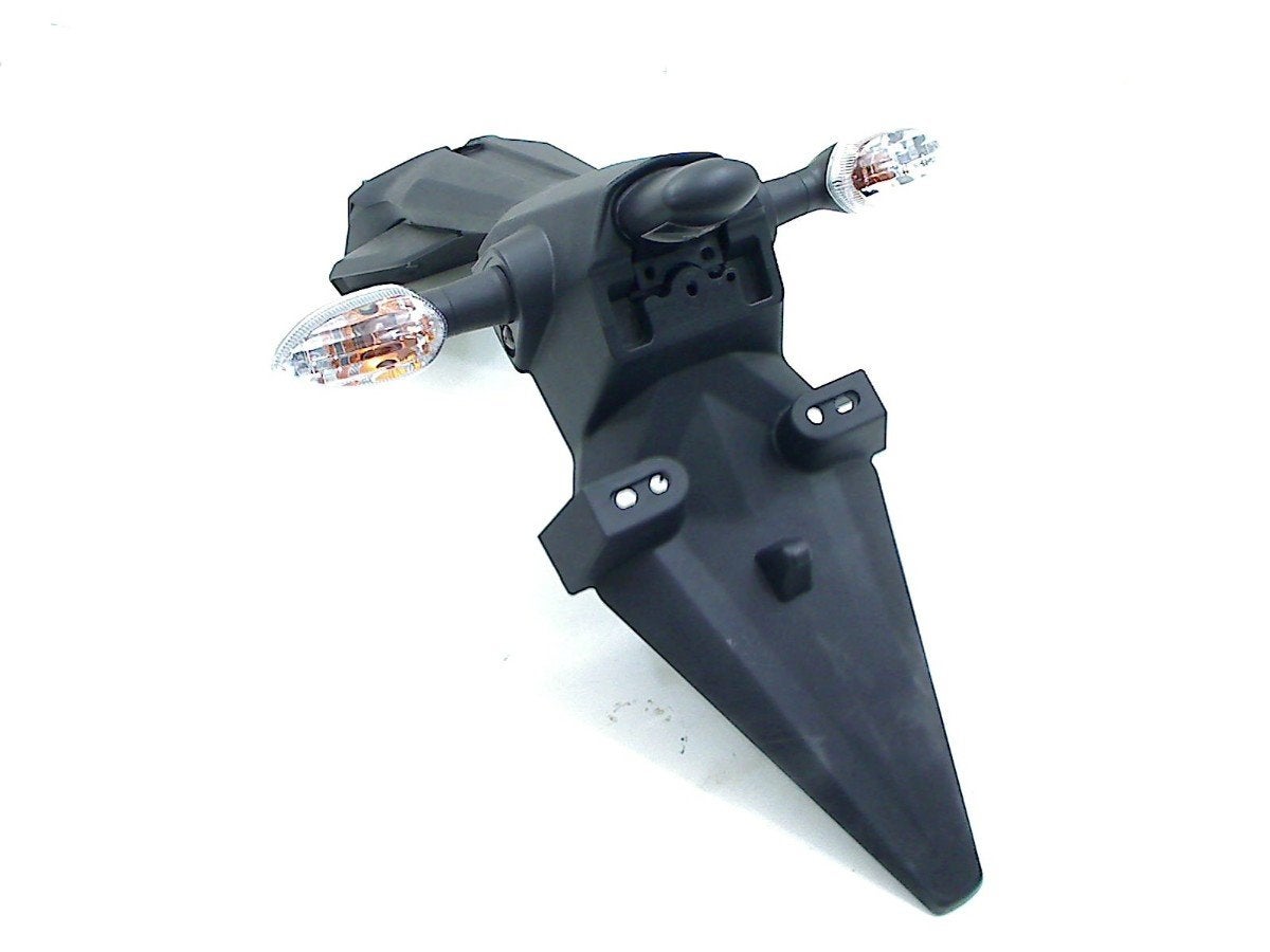 PORTE PLAQUE D'IMMATRICULATION Yamaha, Dhr. S. di Majo, Utilisé, Info@cama-motorparts.nl, P.J. Troelstraweg 8 8
3144 CX  MAASSLUIS, NL
