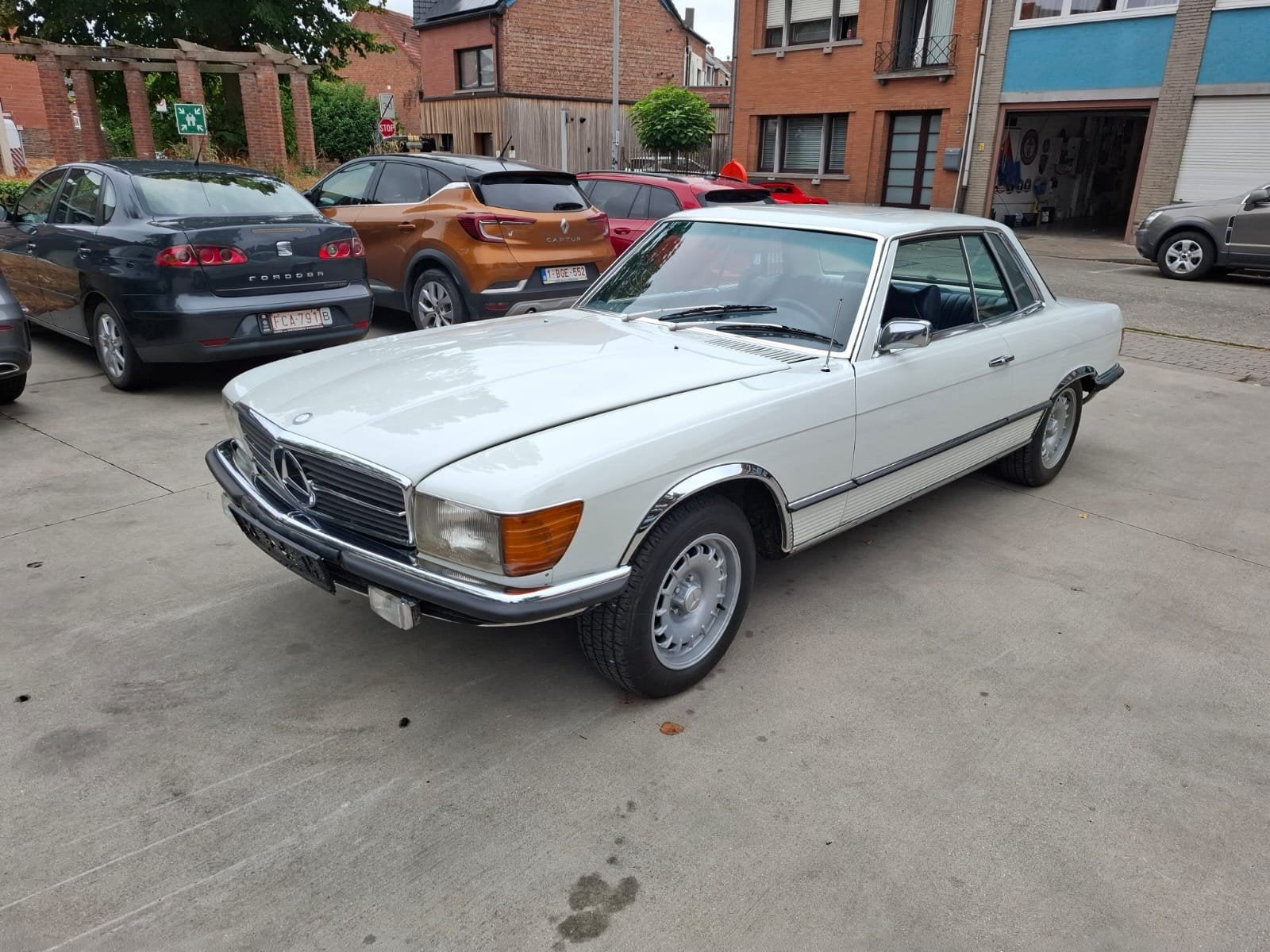 Mercedes-Benz 350 SLC, Autos, Achat, Entreprise, Bleu, Automatique