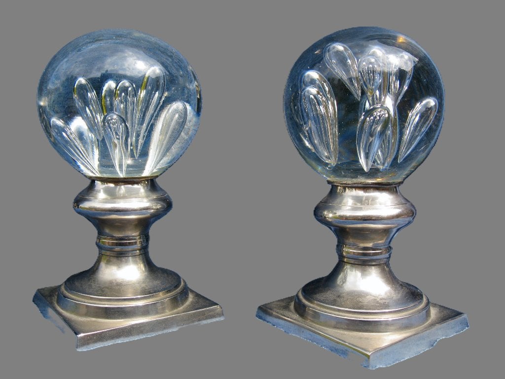 Trapleuning schouw deco ornamenten sulfures op nikkelvoet, Ophalen