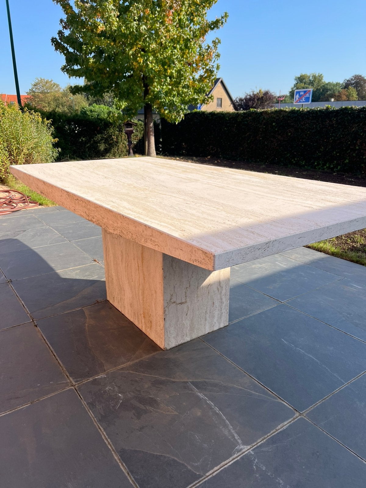 Travertin eettafel 2mx1m met midden onderstel mooie prijs, Cinq personnes ou plus, Enlèvement, Utilisé, Rectangulaire