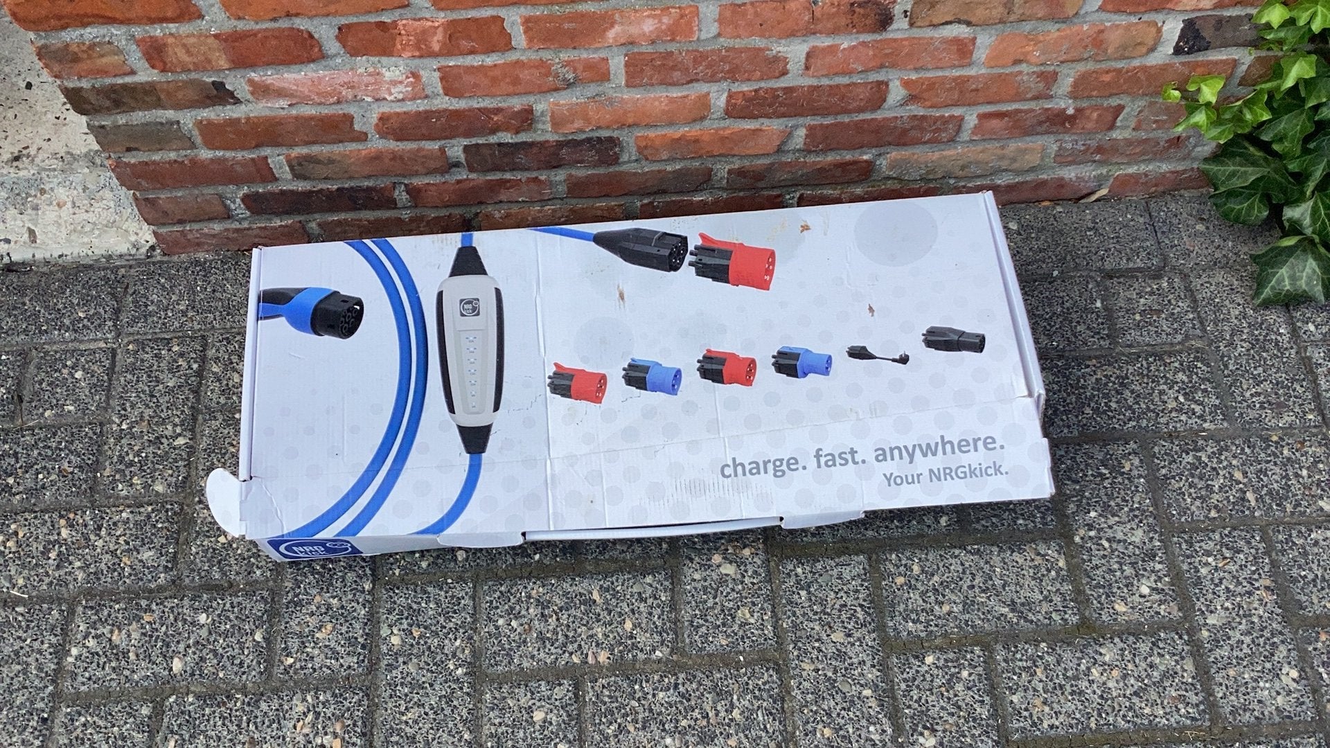 Câble de recharge NRG Kick pour 220 volts., Autos : Divers, Bornes de recharge, Enlèvement, Comme neuf, Câble de charge