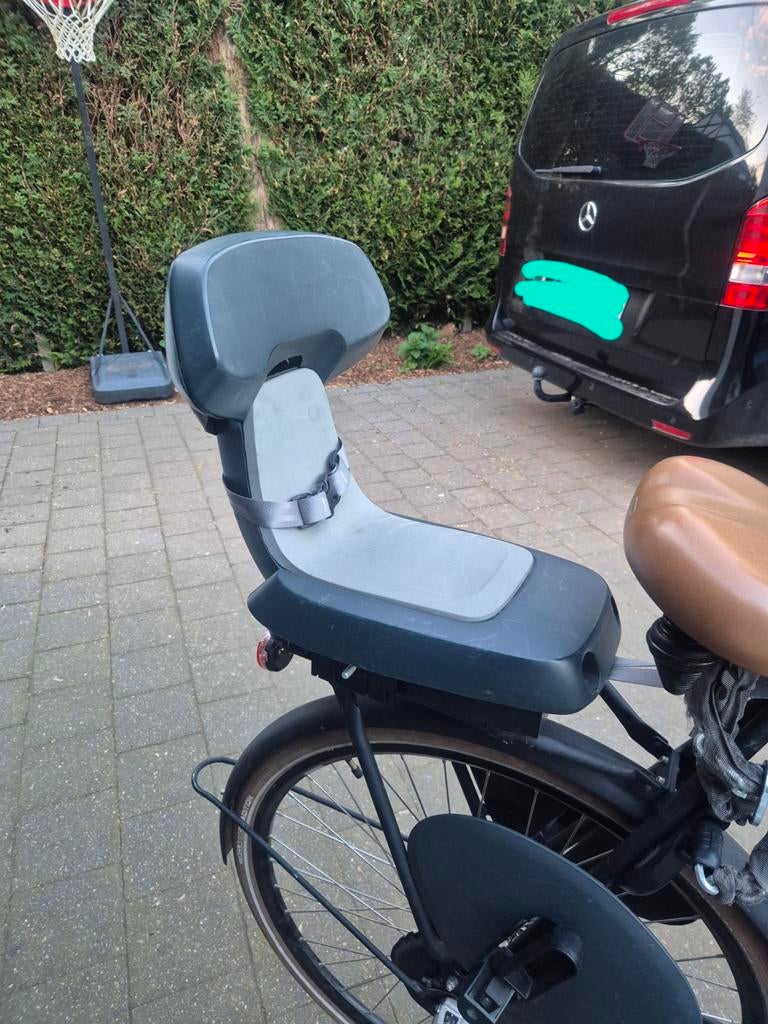 Fietsstoeltje polisport gruppy junior (zwart en of wit), Ophalen