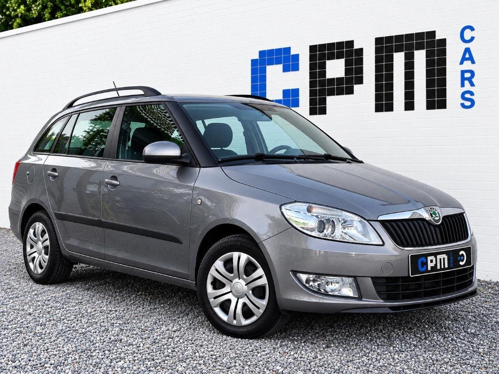 Skoda Fabia SW 1.2i Ambition * 37000km! * AIRCO * PDC *, Autos, Achat, Entreprise, Boîte manuelle, Noir