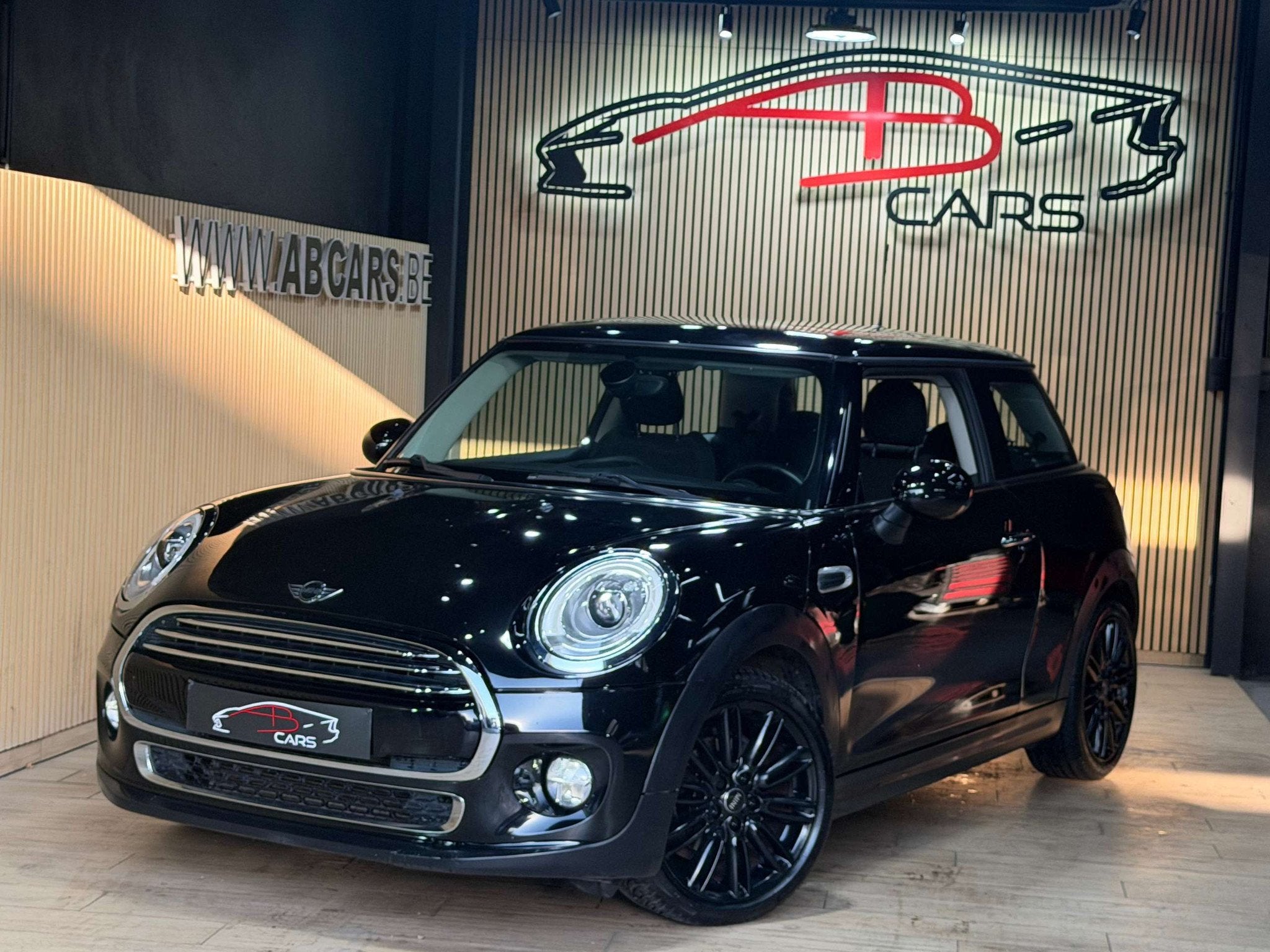 MINI Cooper 1.5I SPORT * GARANTIE 12 MOIS * 1ER PROPRIÉTAIR, Autos, 100 kW, Achat, Euro 6, Boîte manuelle