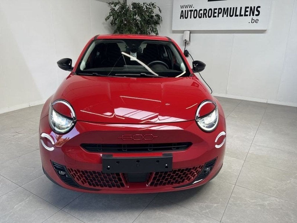 Fiat 600e 600 54 kWh RED, Auto's, Fiat, Automaat, 5 zetels, 5 deurs, 156 pk
