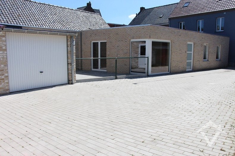 Gelijkvloers appartement met 2 slaapkamers, terras Koekelare, 176 kWh/m²/jaar, 2 kamers, 91 m², Provincie West-Vlaanderen