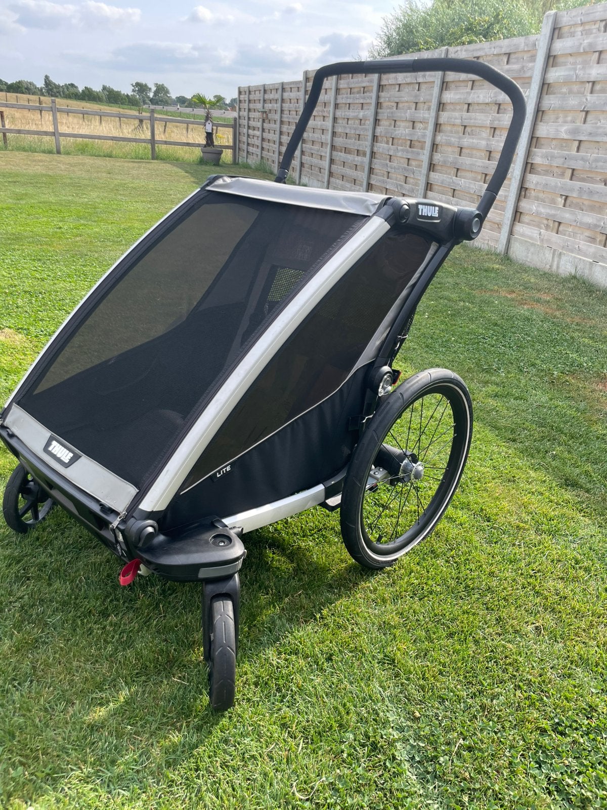 Thule chariot lite: 2 kinderen, Vélos & Vélomoteurs, Accessoires vélo | Remorques, Enlèvement, Comme neuf