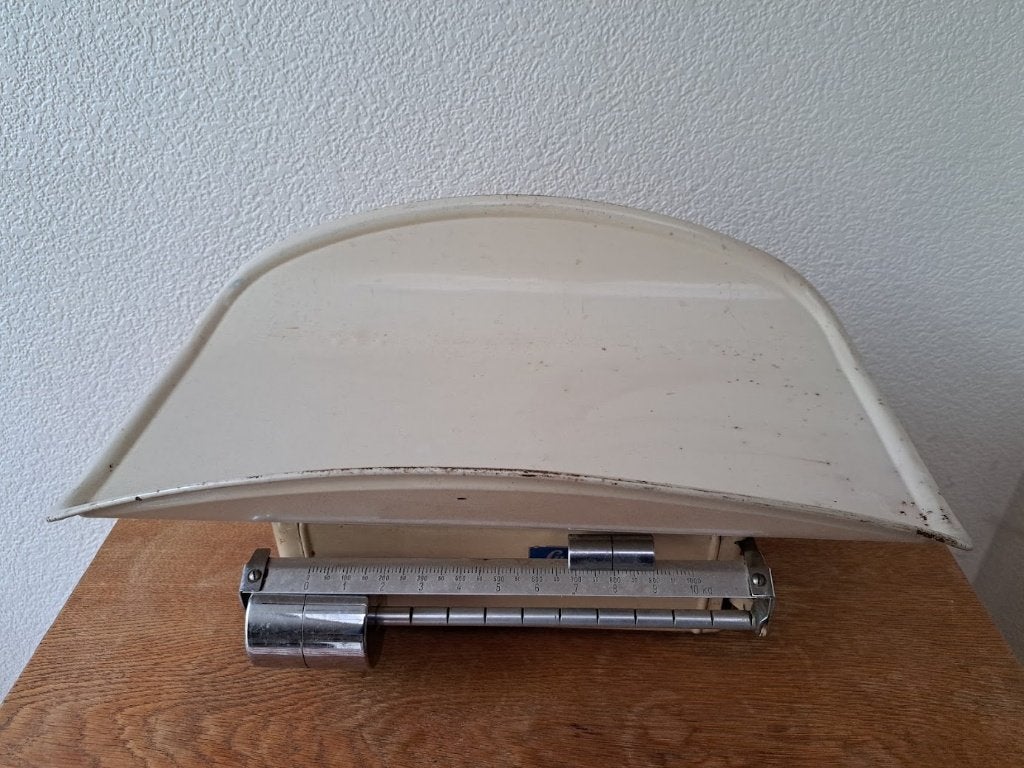Vintage babyweegschaal, Ophalen