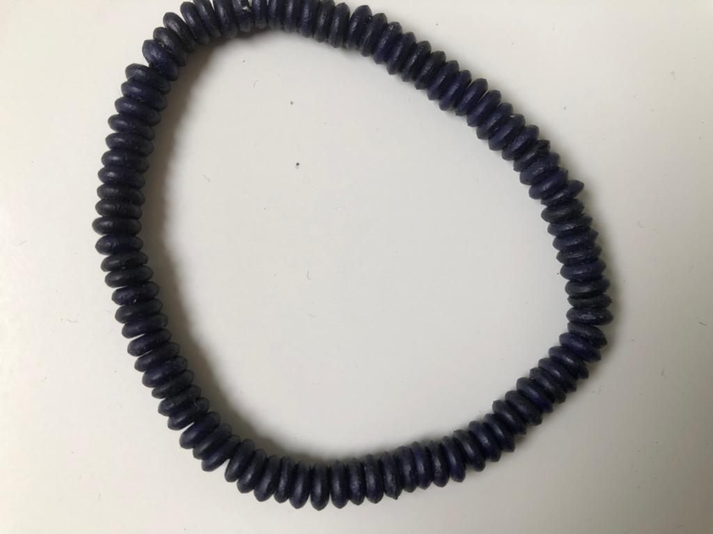 Zwarte armband - unisex, Handtassen en Accessoires, Armbanden, Ophalen of Verzenden, Gebruikt, Zwart, Overige materialen