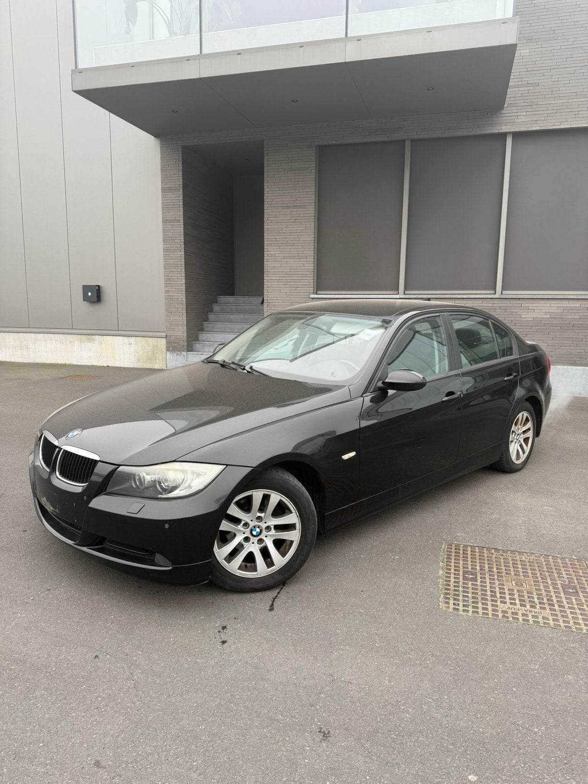 BMW 318i Automaat | 2.0 Benzine | 183.000 km, Auto's, Automaat, 4 deurs, 1995 cc, Zwart