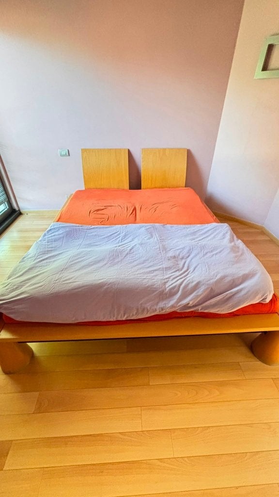 Modern design tweepersoonsbed – 180 x 220 cm, Huis en Inrichting, Slaapkamer | Bedden, Gebruikt, Tweepersoons, 180 cm, 220 cm