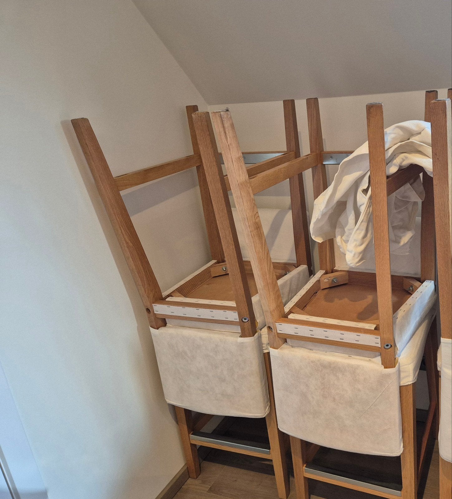 4 hoge stoelen ikea henriksdal met wasbare hoes, Ophalen