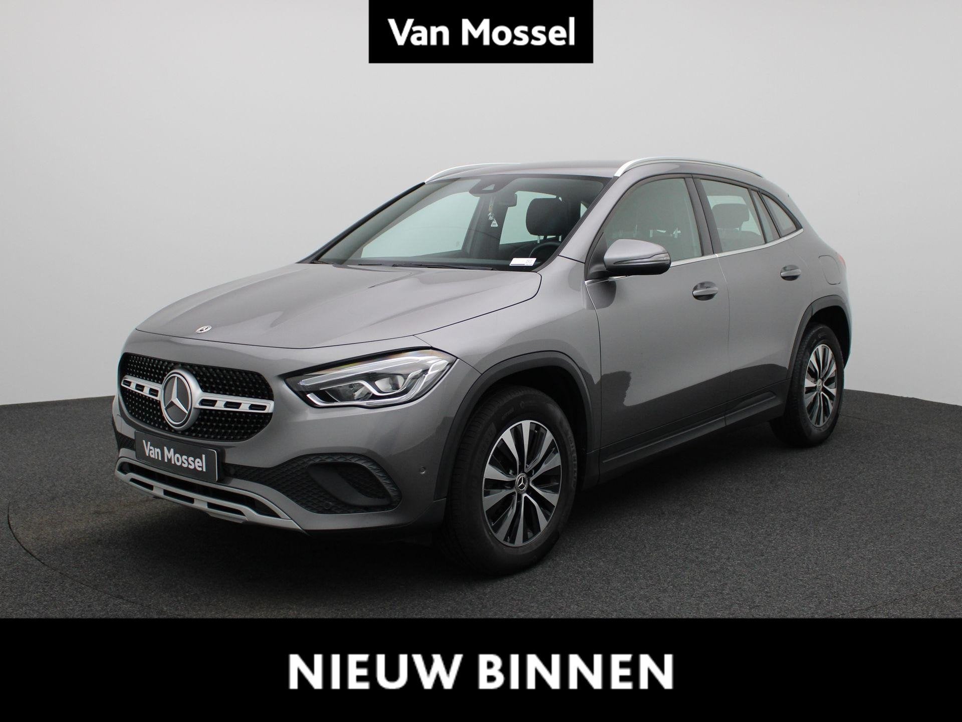 Mercedes-Benz GLA GLA 180 Business Solution 1Y USED GARANTIE, Auto's, Dealer onderhouden, Stof, Gebruikt, 4 cilinders