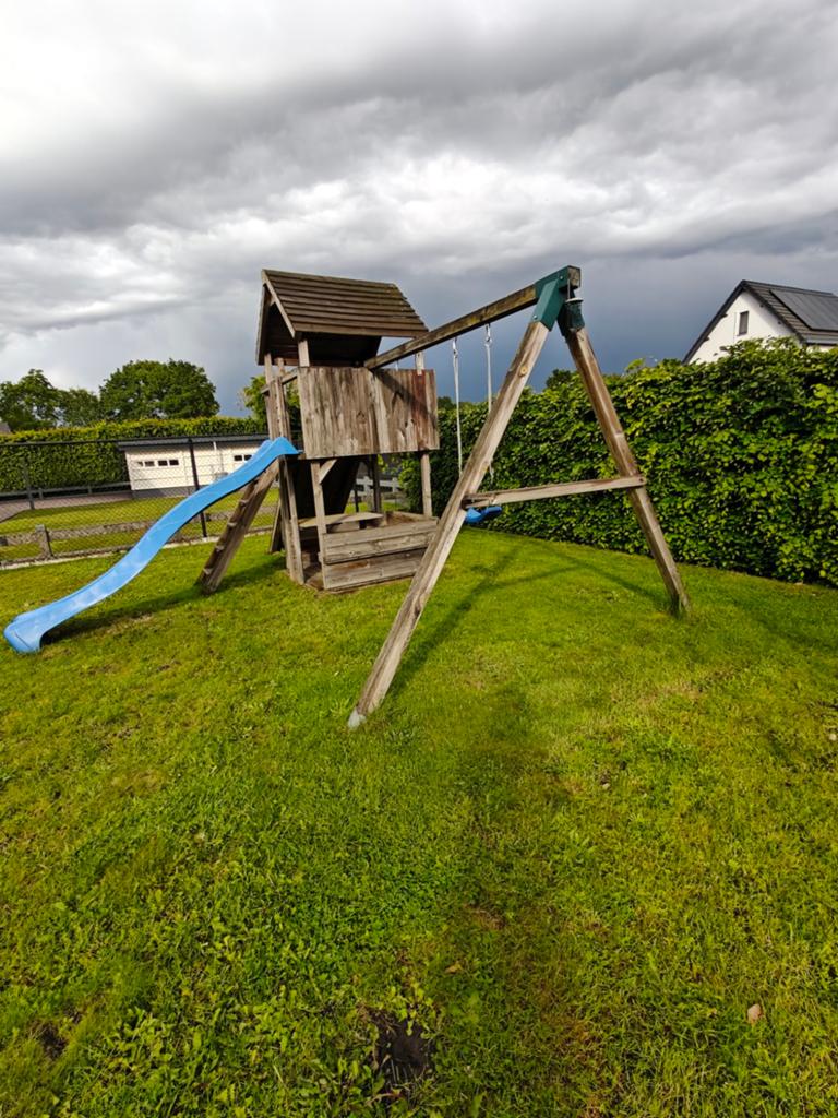 Houten speelhuisje, Enfants & Bébés, Jouets | Extérieur | Aires de jeux, Utilisé, Toboggan, Corde d'escalade, Mur d'escalade, Enlèvement