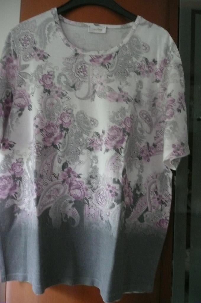 Truitje met roze rozen Goldner Schnitt (a250), Kleding | Dames, Grote Maten, Ophalen of Verzenden, Zo goed als nieuw, Roze, Trui of Vest