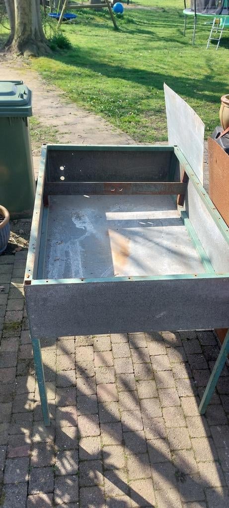 Metalen kweekbak, Tuin en Terras, Kweekspullen, Gebruikt, Kweekbak, Ophalen