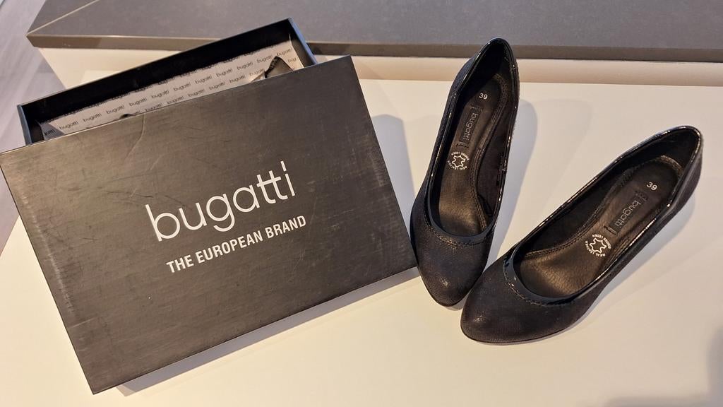 Bugatti schoenen maat 39, Bijoux, Sacs & Beauté, Enlèvement, Comme neuf