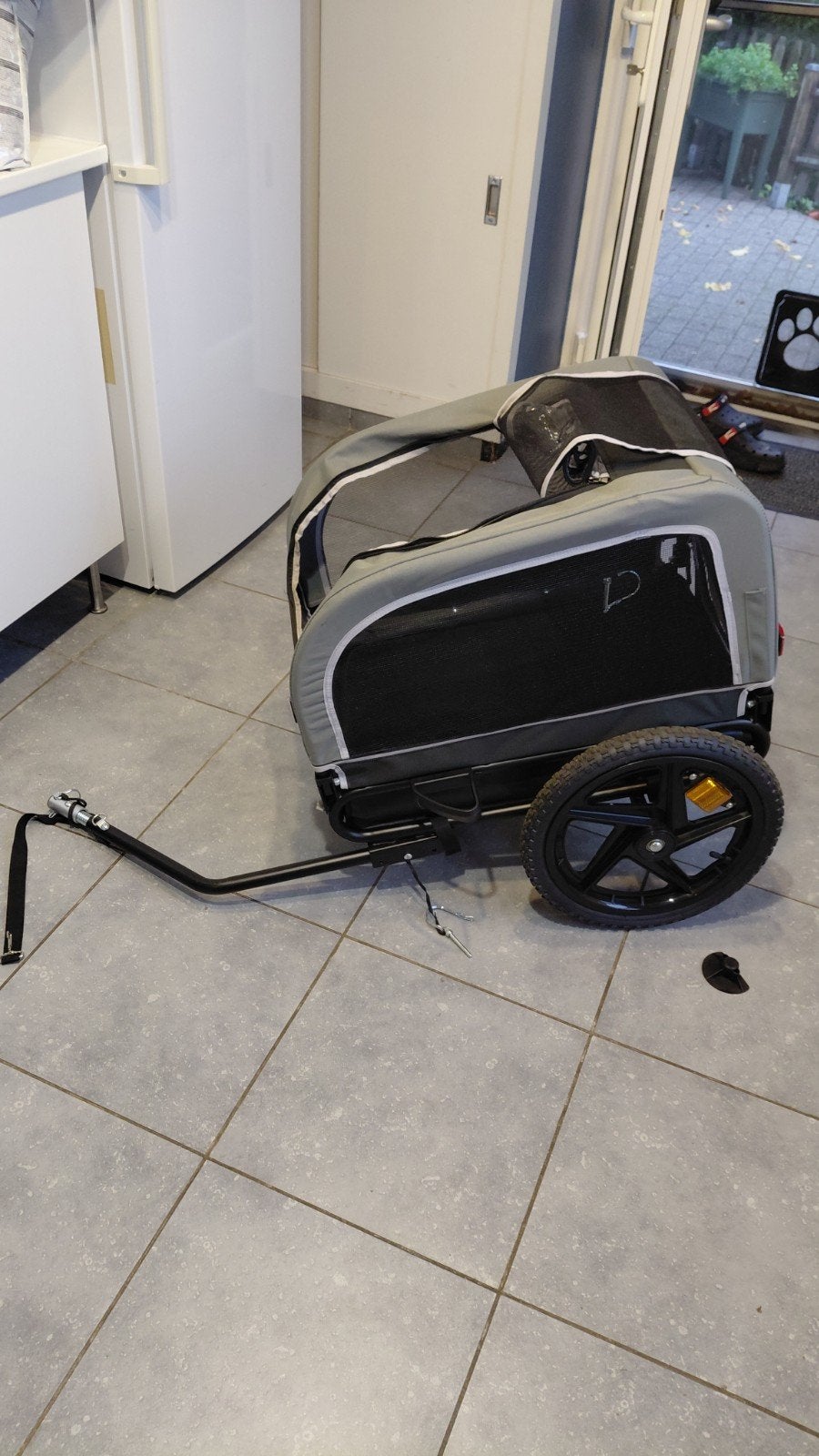 remorque velo pour chien, Fietsen en Brommers, Ophalen, Opvouwbaar, 20 tot 40 kg, Zo goed als nieuw