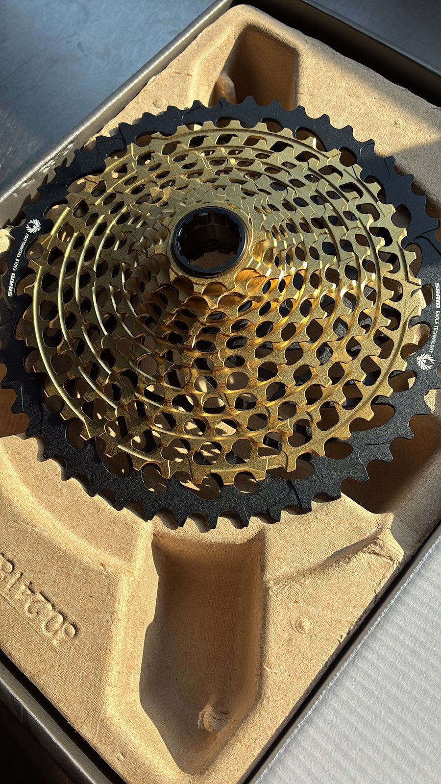 Casette Sram 12v xg1299 10-50, Vélos & Vélomoteurs, Neuf, Enlèvement ou Envoi, Autres types, Aluminium