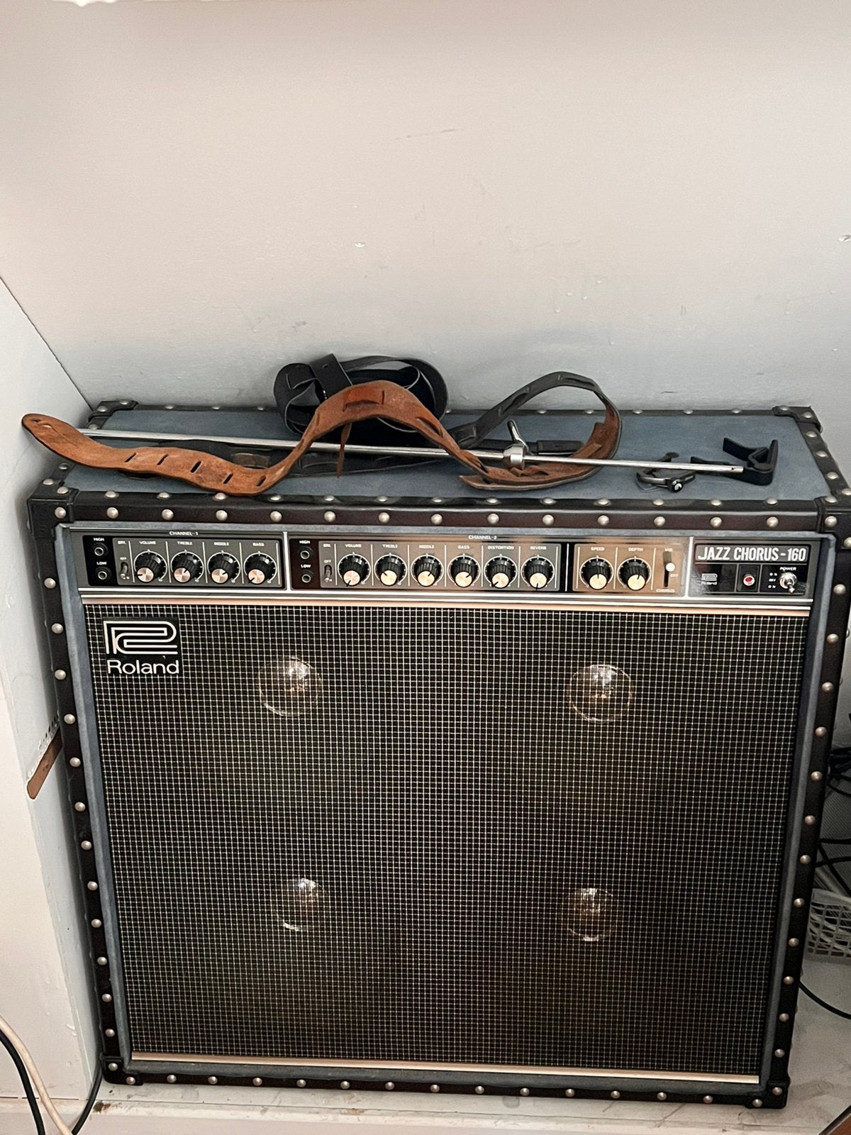 Roland Jazz Chorus 160., Muziek en Instrumenten, Ophalen, Zo goed als nieuw