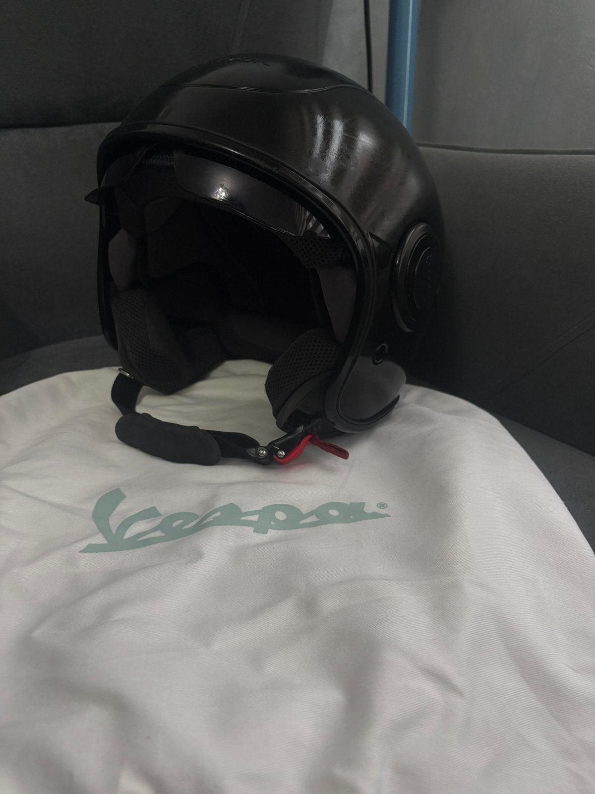 Vespa Helm | Zwart, Fietsen en Brommers, Ophalen, Gebruikt, Medium