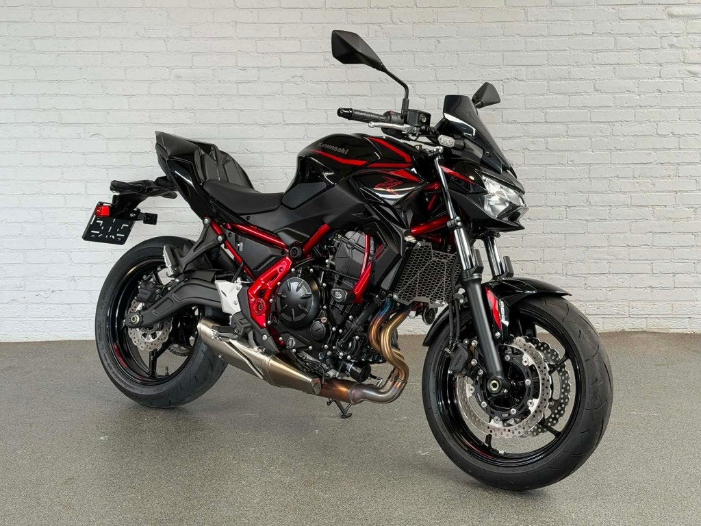 Kawasaki - z650 sport 2025 - Moto Center Mertens, Motos, Permis Moto A, Entreprise, Occasion, Plus de 35 kW