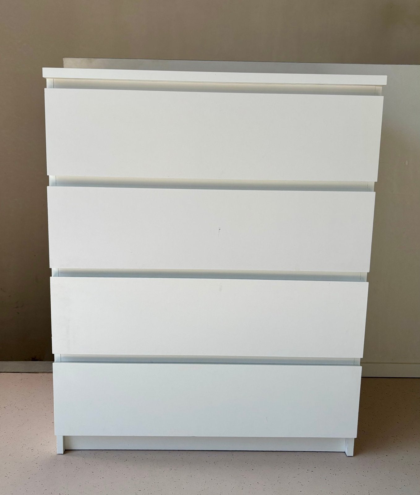 IKEA MALM ladekast met 4 lades – wit – 80x100 cm, Huis en Inrichting, Ophalen, Zo goed als nieuw