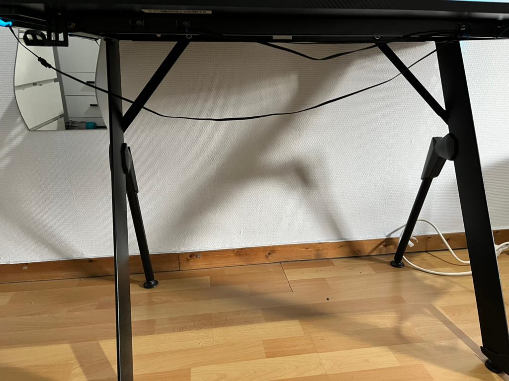 Table gaming, Enlèvement ou Envoi, Comme neuf