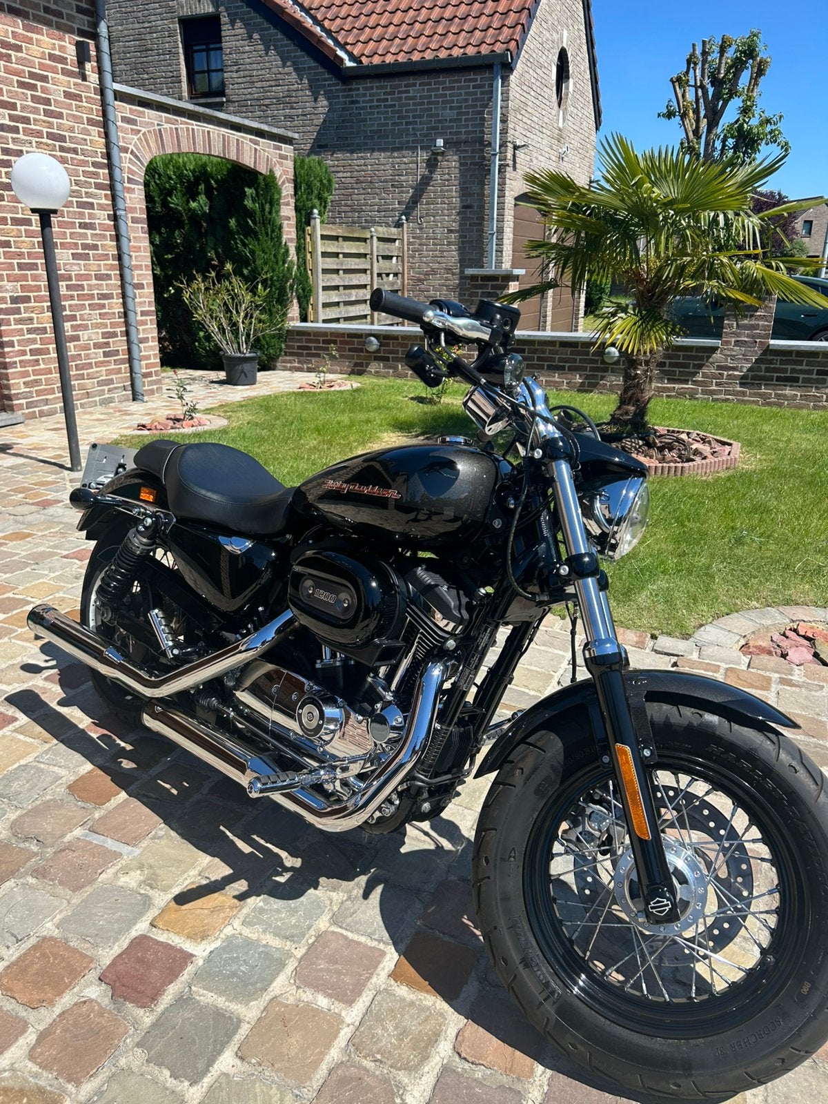Harley davidson sportster 1200 custom, Motos, Particulier