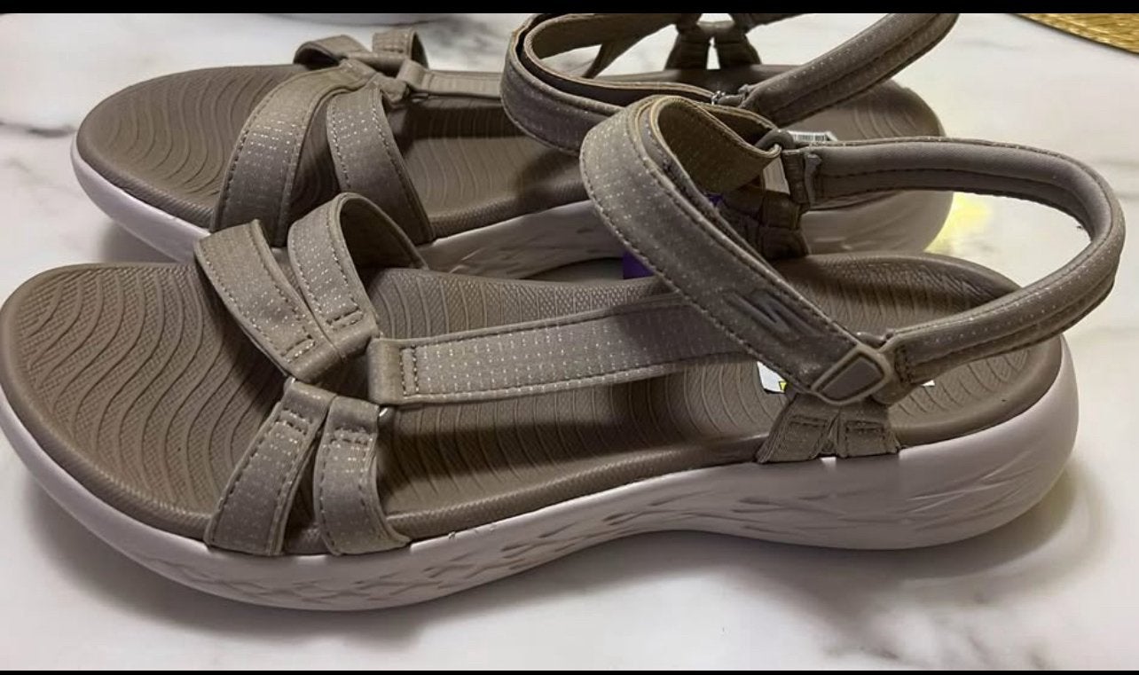 sandale de femme, Neuf, Gris, Enlèvement, Sandales et Mûles