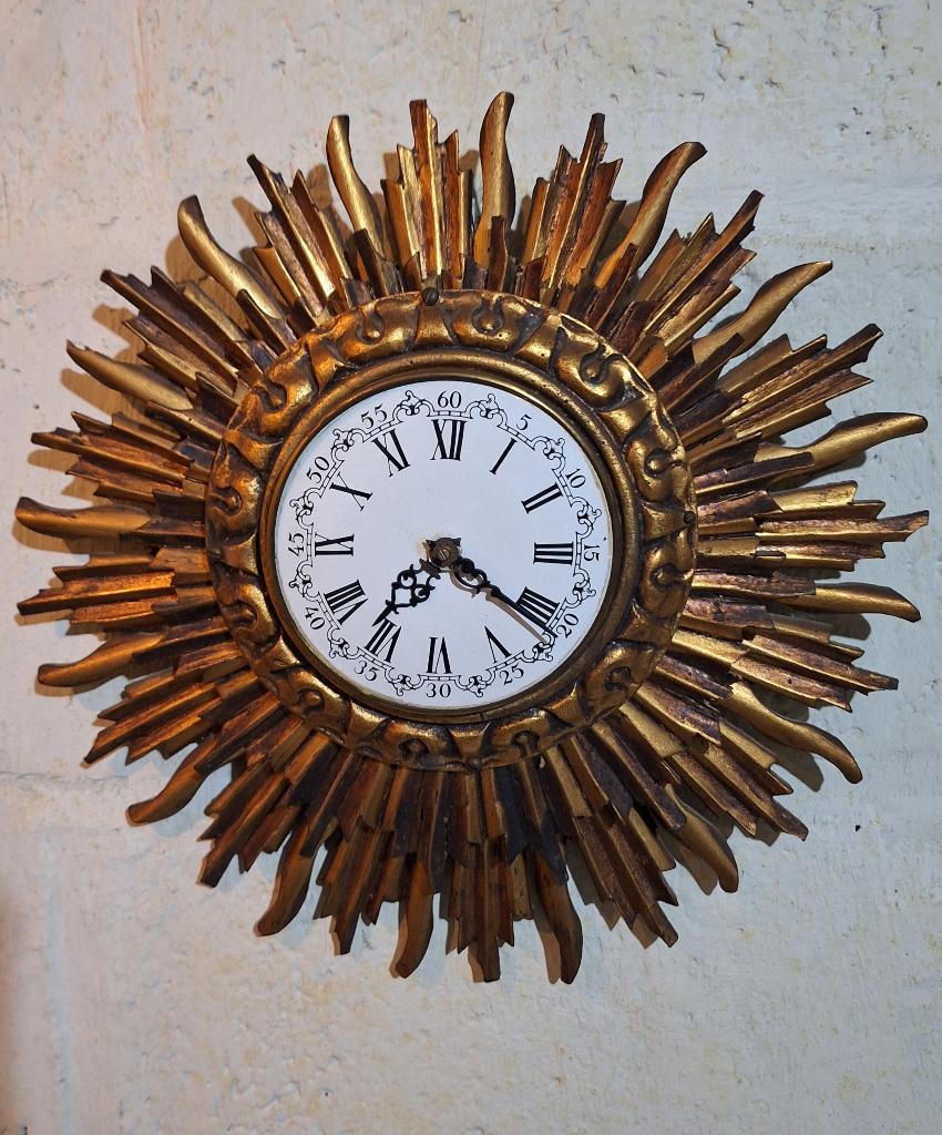 Zonneklok vintage in hout, Antiek en Kunst, Curiosa en Brocante, Ophalen of Verzenden